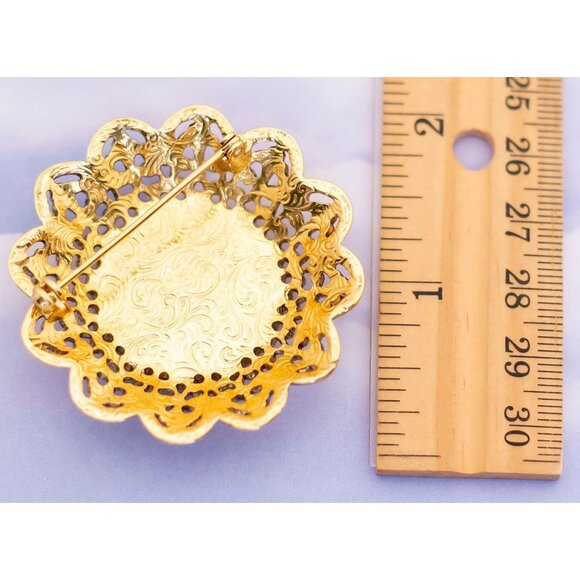 Vintage Victorian Needle Point Floral Brooch - S15 - Picture 2 of 2